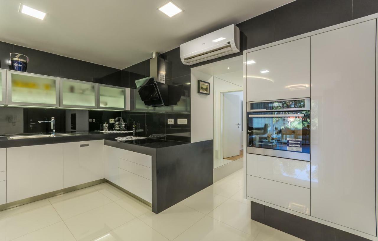 Luxury Apartments Novigrad Novigrad Istria Esterno foto